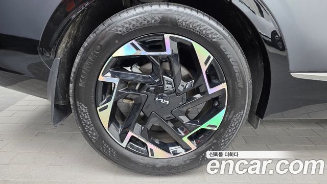 Kia Sportage (V) Gasoline 1.6 Turbo 2WD Signature 2022 — фото 5