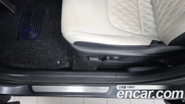 Kia Sportage (V) Gasoline 1.6 Turbo 2WD Signature 2022 — фото 31