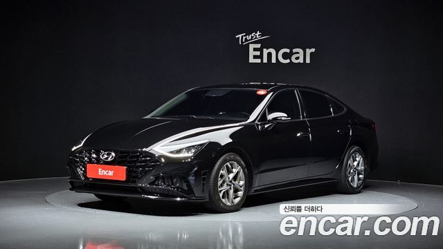 Hyundai Sonata (DN8) 2.0 Modern