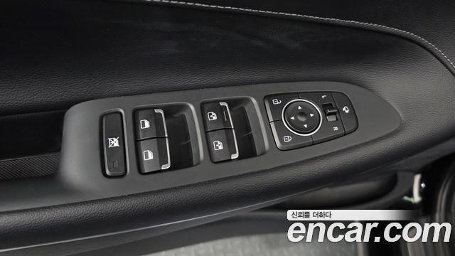 Hyundai Grandeur (IG) 3.0 Exclusive 2019 — фото 20