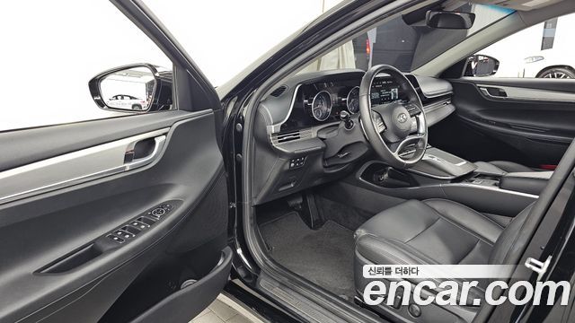 Hyundai Grandeur (IG) 3.0 LPi Rent Car Modern 2023 — фото 10