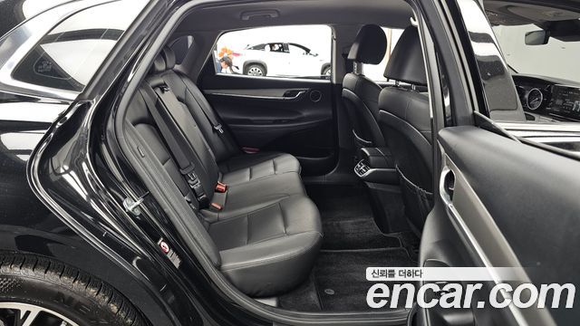Hyundai Grandeur (IG) 3.0 LPi Rent Car Modern 2023 — фото 12