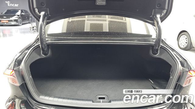 Hyundai Grandeur (IG) 3.0 LPi Rent Car Modern 2023 — фото 20