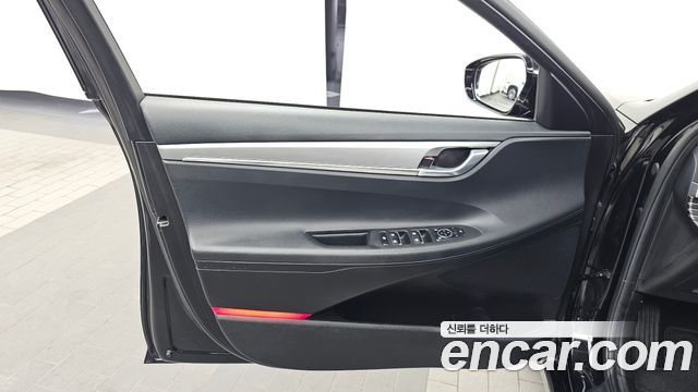 Hyundai Grandeur (IG) 3.0 LPi Rent Car Modern 2023 — фото 24