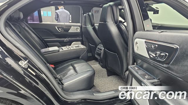 Lincoln Continental (X) 3.0 AWD 2017 — фото 11