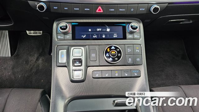 Hyundai Palisade Gasoline 3.8 4WD Calligraphy Black Edition 2024 — фото 9