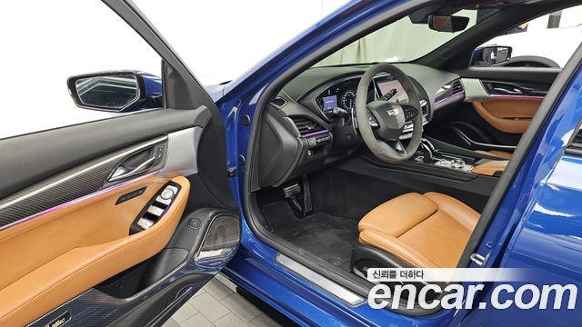 Cadillac CT5 2.0 Sport 2020 — фото 10