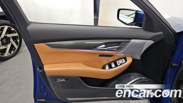 Cadillac CT5 2.0 Sport 2020 — фото 24