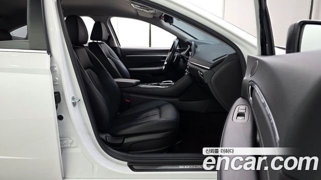 Hyundai Sonata (DN8) 2.0 LPG(rental car) Style 2022 — фото 11