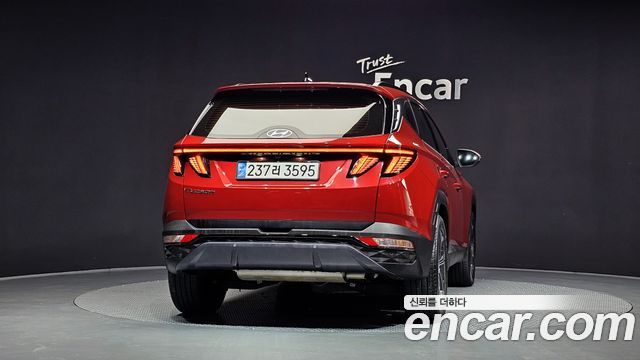 Hyundai Tucson (NX4) Gasoline 1.6 Turbo 2WD Inspiration 2022 — фото 4