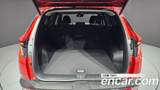 Hyundai Tucson (NX4) Gasoline 1.6 Turbo 2WD Inspiration 2022 — фото 31