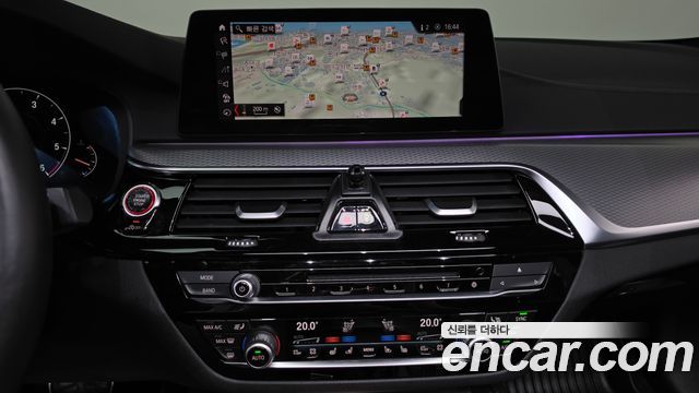 BMW 5 Series (G30) M550d xDrive 2019 — фото 12