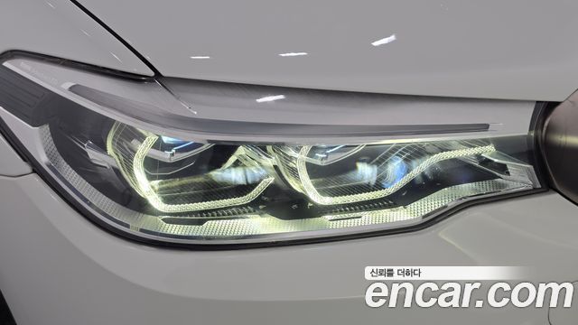 BMW 5 Series (G30) M550d xDrive 2019 — фото 22