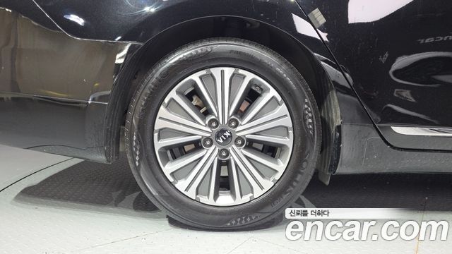 Kia K7 Premier Hybrid Noblesse 2020 — фото 5