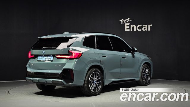 BMW iX1 (U11) xDrive 30 M Sport 2023 — фото 2