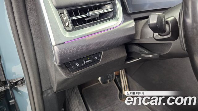 BMW iX1 (U11) xDrive 30 M Sport 2023 — фото 27