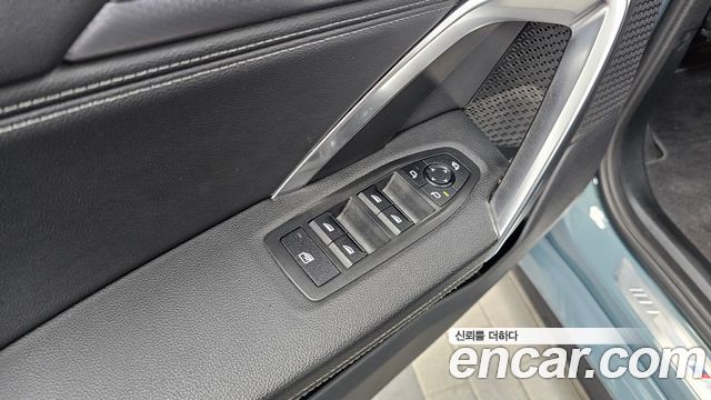 BMW iX1 (U11) xDrive 30 M Sport 2023 — фото 30