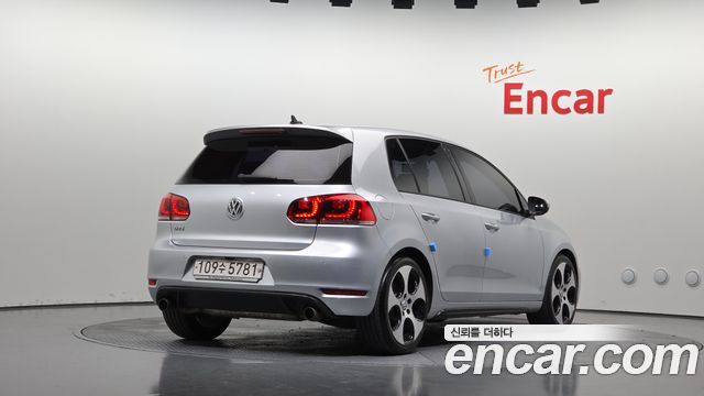 Volkswagen Golf (VI) 2.0 GTI 5Door 2012 — фото 2