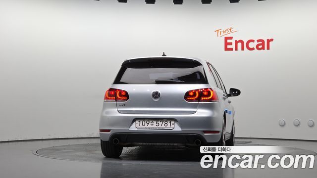 Volkswagen Golf (VI) 2.0 GTI 5Door 2012 — фото 4
