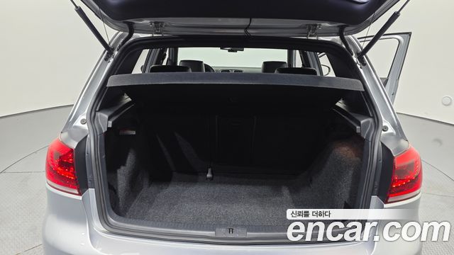 Volkswagen Golf (VI) 2.0 GTI 5Door 2012 — фото 20