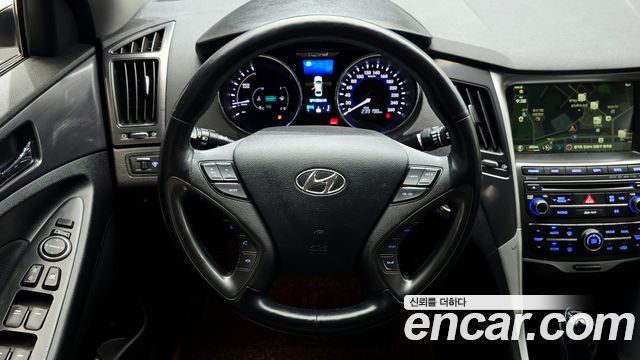 Hyundai Sonata Hybrid 2.0 Modern 2014 — фото 13