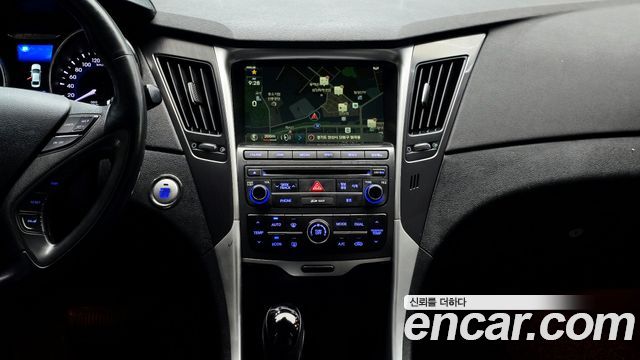 Hyundai Sonata Hybrid 2.0 Modern 2014 — фото 14