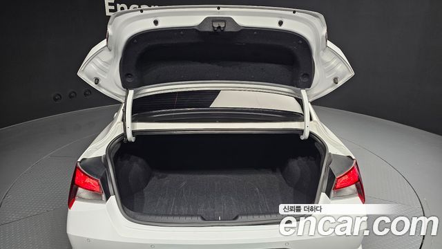 Hyundai Avante Hybrid (CN7) Smart 2023 — фото 20