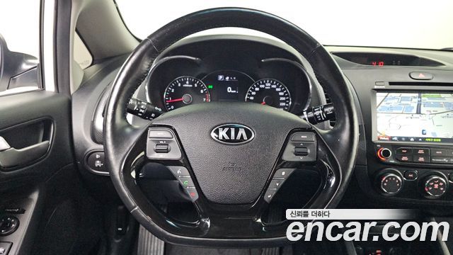 Kia K3 Trendy Style 2018 — фото 16