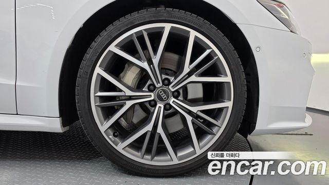 Audi A7 (4K) 55 TFSI Quattro Premium 2025 — фото 21