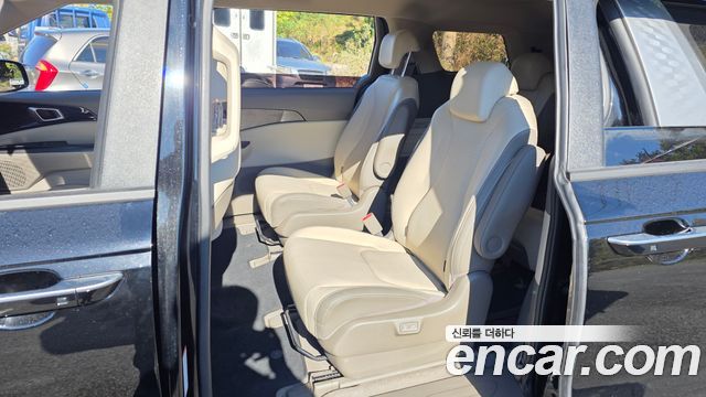 Kia Carnival (IV) Diesel 9-Seater Prestige 2022 — фото 11