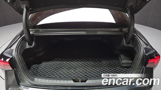 Kia K5 (III) 2.0 LPi(Rent) Trendy 2025 — фото 20