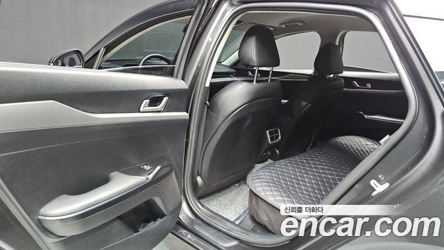 Kia K5 (III) 2.0 LPi(Rent) Trendy 2025 — фото 26