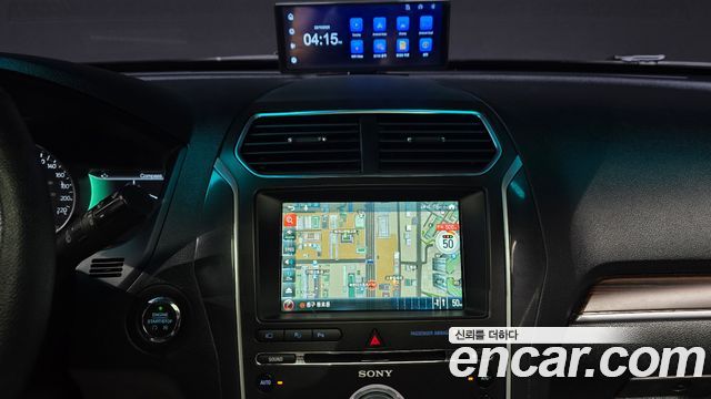 Ford Explorer 2.3 Limited 4WD 5th 2017 — фото 19