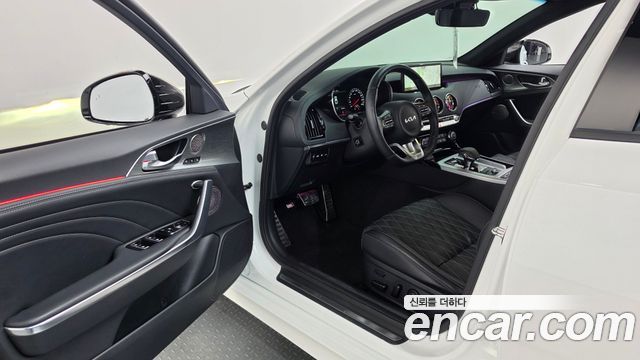 Kia Stinger Meister 3.3 GT AWD 2023 — фото 10