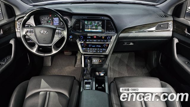 Hyundai Sonata (LF) 2.0 Smart Special 2016 — фото 7