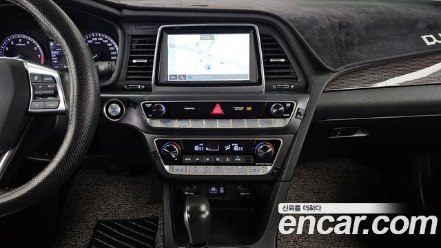 Hyundai Sonata New Rise 2.0 Modern 2019 — фото 16