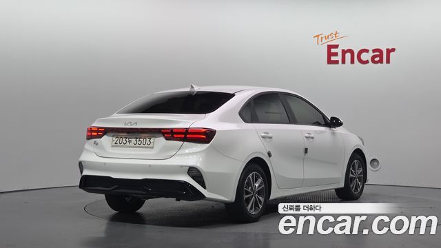 Kia K3 (II) 1.6 Prestige 2022 — фото 2
