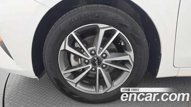 Kia K3 (II) 1.6 Prestige 2022 — фото 5