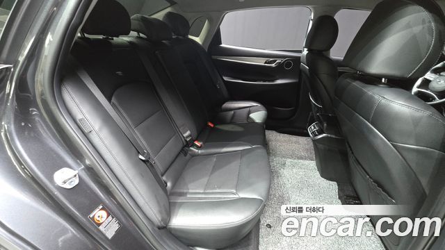 Hyundai Grandeur (IG) 2.5 Premium 2023 — фото 11