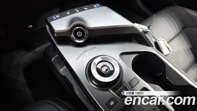 Kia EV6 Long Range 4WD Air 2022 — фото 9