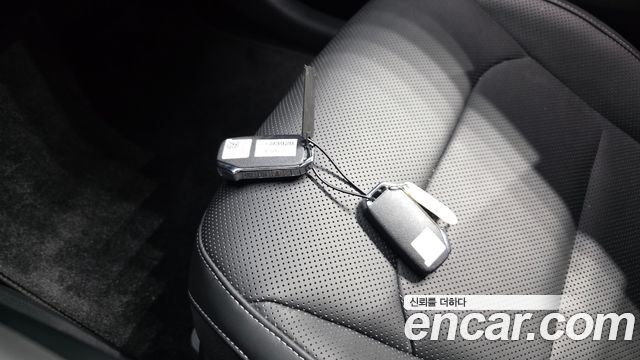 Kia EV6 Long Range 4WD Air 2022 — фото 16