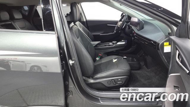 Kia EV6 Long Range 4WD Air 2022 — фото 26