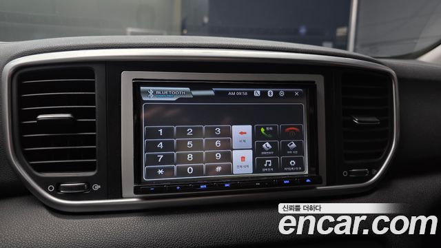 Kia Sportage The Bold Diesel 1.6 2WD Luxury 2019 — фото 16