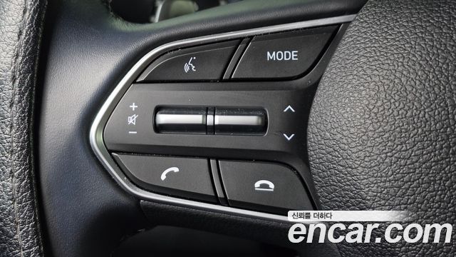 Hyundai Santa Fe HEV 1.6 2WD Exclusive 2023 — фото 14