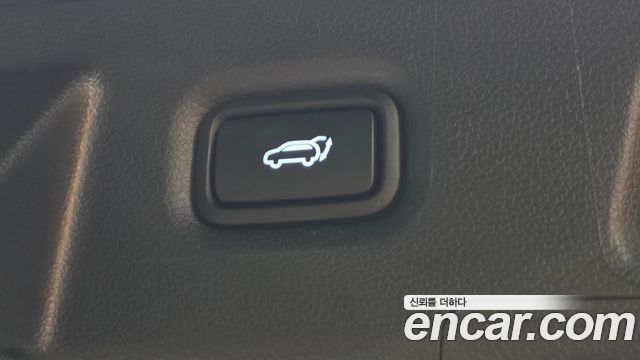 Hyundai Santa Fe HEV 1.6 2WD Exclusive 2023 — фото 33