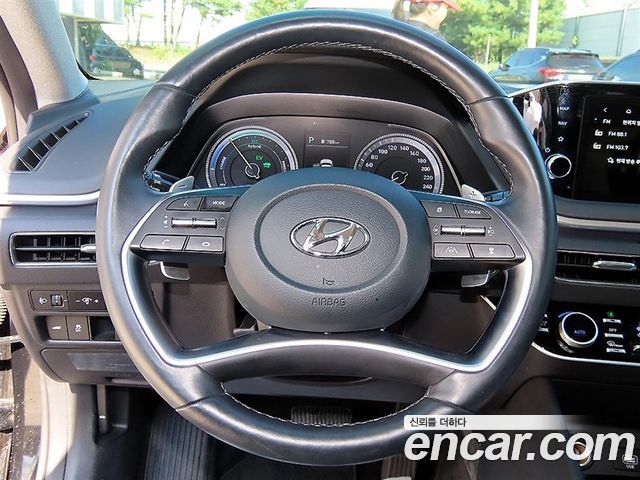 Hyundai Sonata Hybrid (DN8) Premium Plus 2023 — фото 17