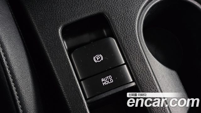 Kia Seltos Diesel 1.6 2WD Prestige 2020 — фото 19