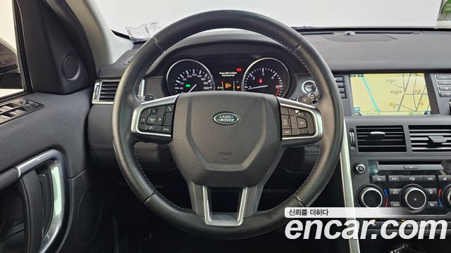 Land Rover Discovery Sport 2.0 TD4 SE 2016 — фото 14