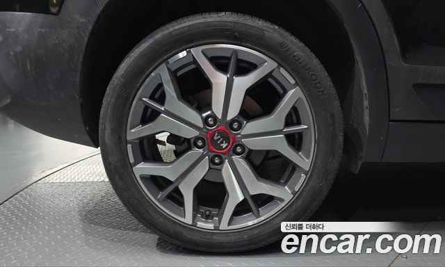 Kia Seltos Diesel 1.6 2WD Prestige 2021 — фото 5