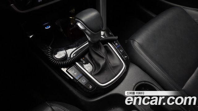 Kia Seltos Diesel 1.6 2WD Prestige 2021 — фото 9